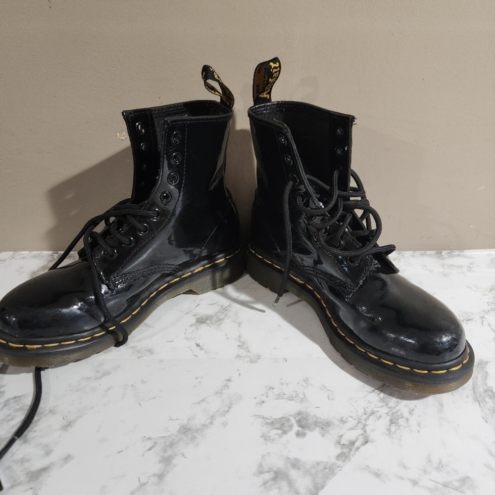 Doc Martens 1460 Black Boot Womens Size 6 - Picture 1 of 7
